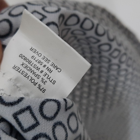 3X button front geometric print top blouse Notations Woman brand - Picture 9 of 9